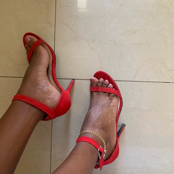 Red sandals - Picture 6 of 6